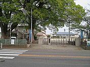 【小学校】大分市立明治小学校まで600ｍ