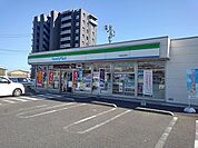【コンビニエンスストア】ファミリーマート 宇佐四日市店まで500ｍ