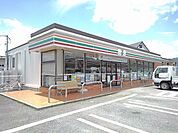 【コンビニエンスストア】セブンイレブン山梨北中学校前店まで750ｍ
