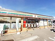 【コンビニエンスストア】セブン-イレブン 郡山芳賀3丁まで850ｍ