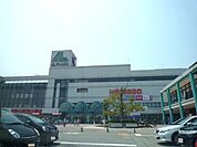 【スーパー】アルプラザ金沢まで2100ｍ