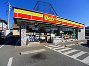 【コンビニエンスストア】デイリーヤマザキ太田高瀬店まで1000ｍ
