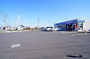 【コンビニエンスストア】ローソン 入間小谷田店まで650ｍ