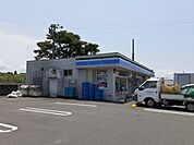 【コンビニエンスストア】ローソン溝辺IC店まで2700ｍ