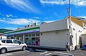 【コンビニエンスストア】ファミリーマート御殿場二の岡店まで350ｍ