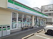 【コンビニエンスストア】ファミリーマート　白旗通店まで400ｍ