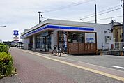 【コンビニエンスストア】ローソン安宅3丁目店様まで500ｍ