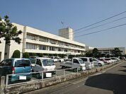 【市役所・区役所】丹原総合支所様まで580ｍ