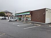 【コンビニエンスストア】ファミリーマート中筋町店様まで700ｍ