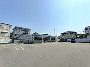 【コンビニエンスストア】ローソン 高知南万々店まで750ｍ