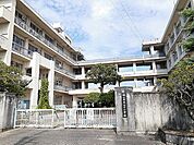 【小学校】山手小学校まで900ｍ