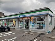 【コンビニエンスストア】ファミリーマート 岐南薬師寺店まで750ｍ