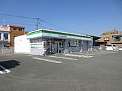 【コンビニエンスストア】ファミリーマートまで550ｍ