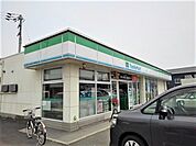 【コンビニエンスストア】ファミリーマート三野町店まで1200ｍ