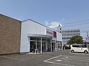 ドコモショップ鈴鹿店まで400ｍ
