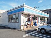 【コンビニエンスストア】ローソン富山新庄銀座店まで650ｍ