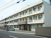 【小学校】松柏小学校まで1300ｍ