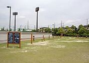 【公園】刈谷市総合運動公園まで350ｍ