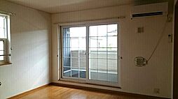 ヴァーサＫＳ　I 204 2階2LDKのリビング/ダイニング