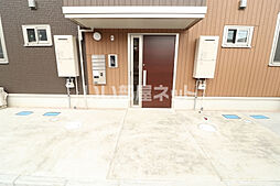 7 / 18
