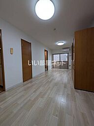 ラゾプレイス己斐 301 3階1Kのリビング/ダイニング