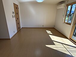 ハーベスト和田 102 1階ワンルームのリビング/ダイニング