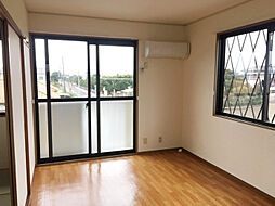 グランシャリオ 205 2階2DKのリビング/ダイニング