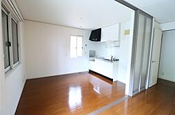 オーベンロープ B202 2階2DKのリビング/ダイニング