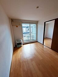 シルキーハイム 202 2階2Kのリビング/ダイニング