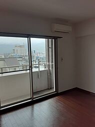 アーバンヒルズ皆実 401 4階1Kのリビング/ダイニング