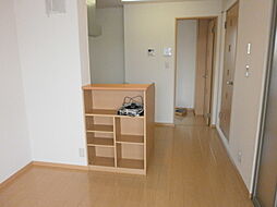 カーサ・ジュネス乾徳 206 2階1LDKのリビング/ダイニング