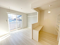 上毛電気鉄道 片貝駅 徒歩13分の賃貸アパート 1階ワンルームのリビング/ダイニング