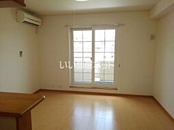 フィオーレ松ヶ丘 201 2階1LDKのリビング/ダイニング