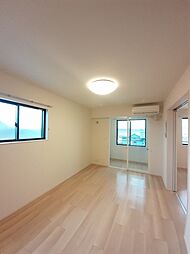 オリエンタル　レジデンスIV 204 2階2LDKのリビング/ダイニング