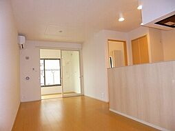 響　（ひびき） 103 1階1LDKのリビング/ダイニング