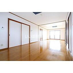 エスタシオン鍋島 303 3階2LDKのリビング/ダイニング