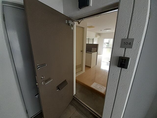 玄関