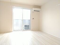 カルマート 206 2階1Kのリビング/ダイニング