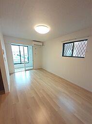 プラシード室I 101 1階1LDKのリビング/ダイニング