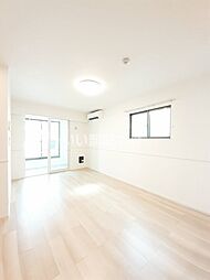 メゾン　プリュネ 101 1階1LDKのリビング/ダイニング