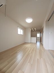 ＨＩＲＯ　V 201 2階2LDKのリビング/ダイニング