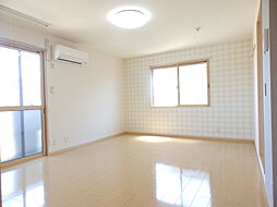 サンライトＳ 201 2階ワンルームのリビング/ダイニング