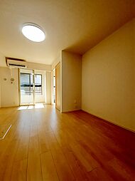 ルボヌール今治 102 1階1LDKのリビング/ダイニング