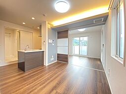 ラルーチェCD　D棟 304 3階1LDKのリビング/ダイニング