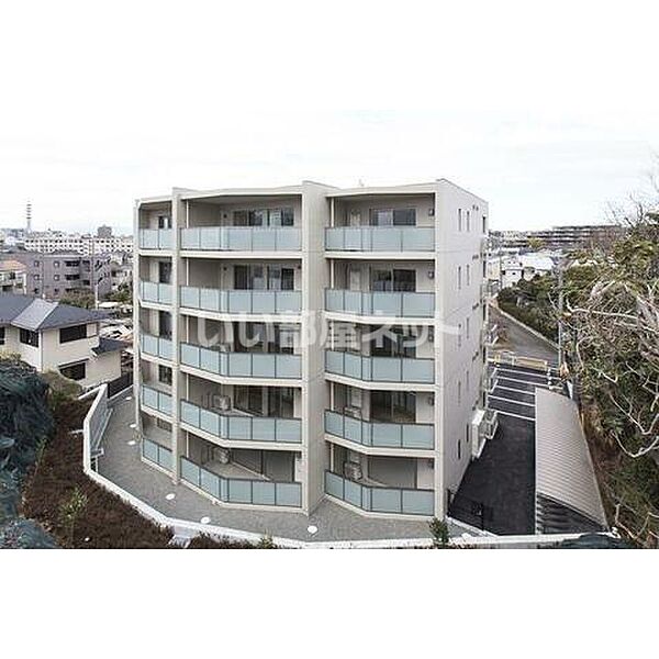シャトーエミール 5階 | 神奈川県藤沢市弥勒寺 賃貸マンション 外観
