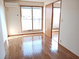 サンプレイスＨ.Ｆ　II 201 2階2LDKのリビング/ダイニング