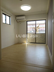 ホワイトパレス　ネオ 102 1階1DKのリビング/ダイニング