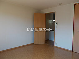 パラストｙ　III 203 2階1Kのリビング/ダイニング