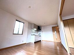 湘南新宿ライン高海 本庄駅 バス8分 本庄西公民館（デマンド）下車 徒歩4分の賃貸アパート 1階2LDKのリビング/ダイニング