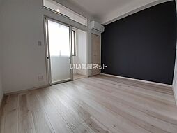 エバリュード・カーサ 102 1階1Kのリビング/ダイニング